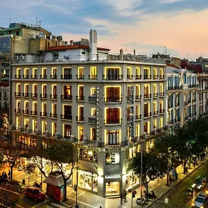 vizitați hotelul